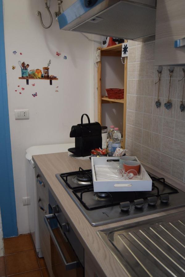 Casa Mely Lägenhet Bari Exteriör bild